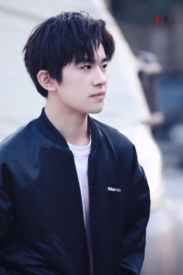 易烊千玺04.jpg