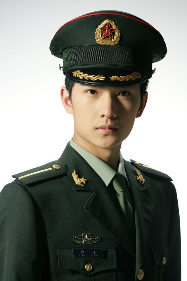 杨洋02.jpg