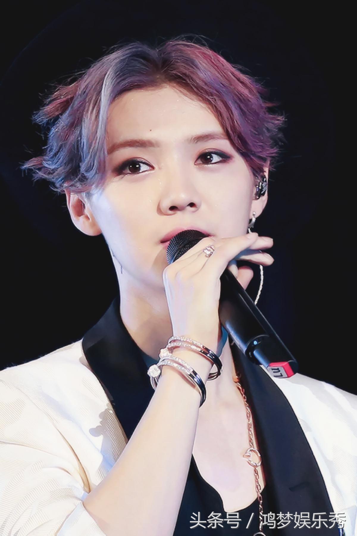 鹿晗02.jpg