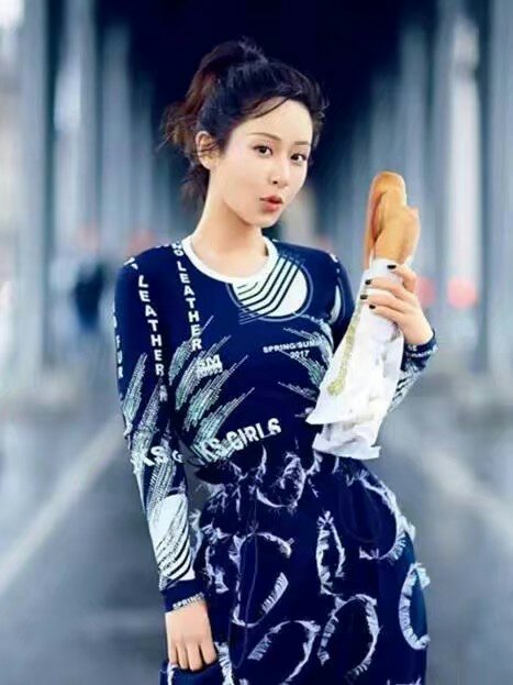 杨紫03.jpg